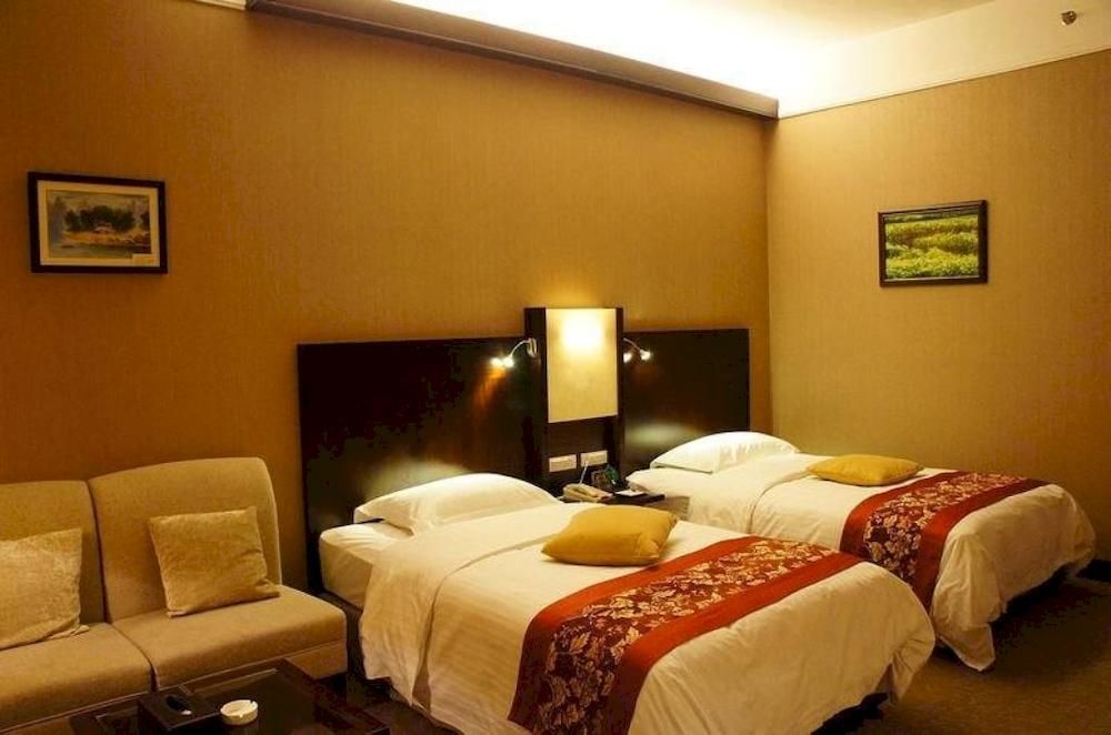 Golden Dragonball Hotel Kuej-lin Exteriér fotografie