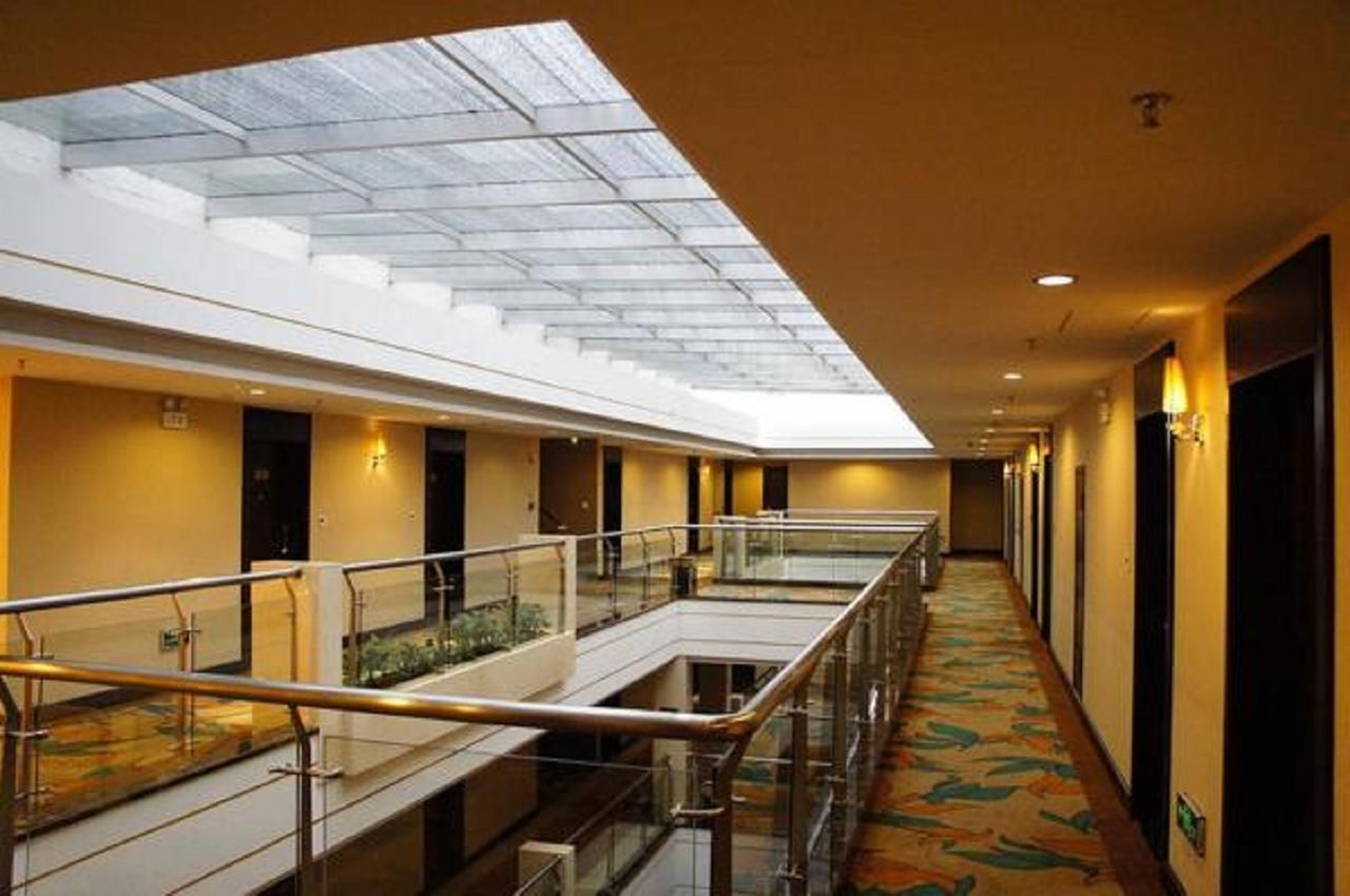 Golden Dragonball Hotel Kuej-lin Exteriér fotografie